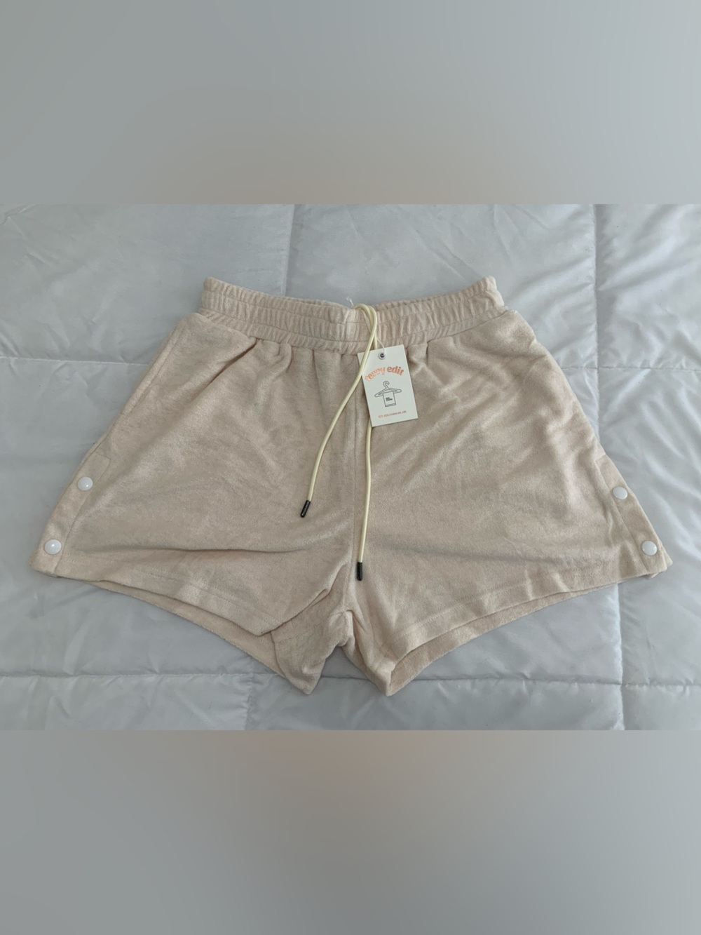 New with tags Girl Crush shorts womens size M